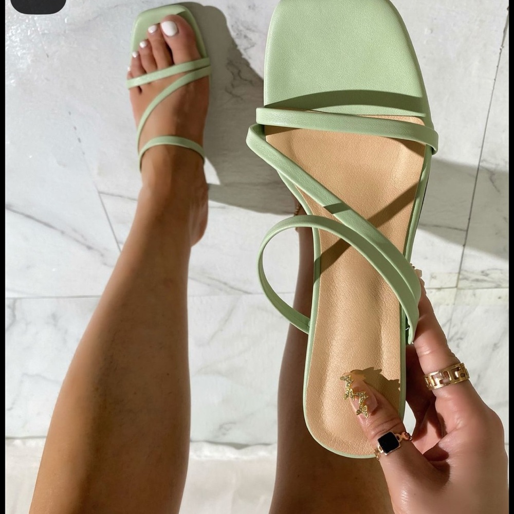 SHEIN Mint Green Strappy Sandals 7
